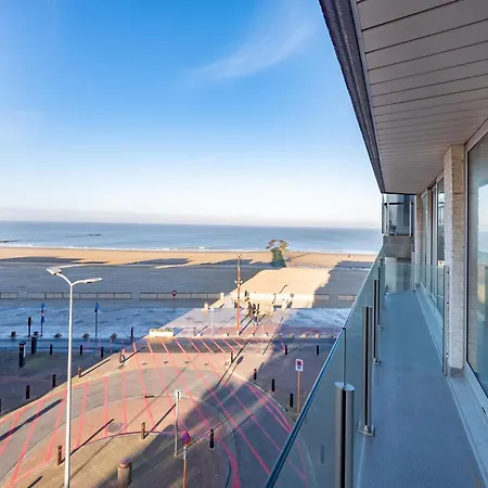 Lejlighed By The With Stunning Sea View