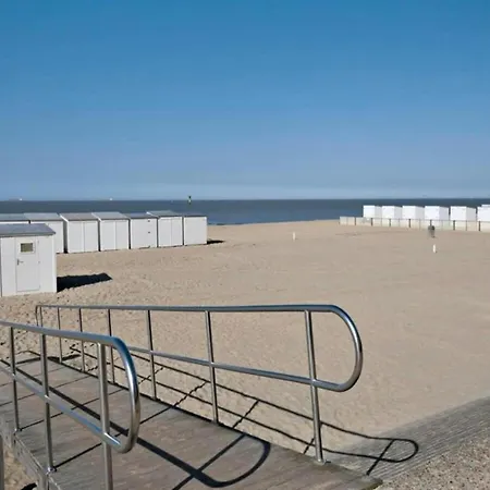 Daire By The With Stunning Sea View *